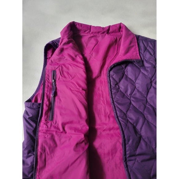 L.L.Bean reversible insulated vest — Great con! - Picture 6 of 7